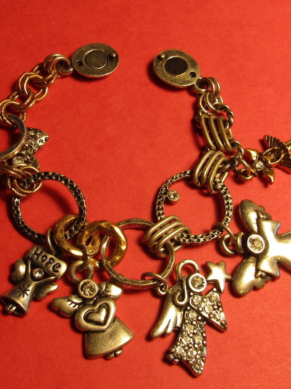 Large Chunky CHICOS ANGEL CHARM BRACELET Magnetic closure Silver/Gold Toned